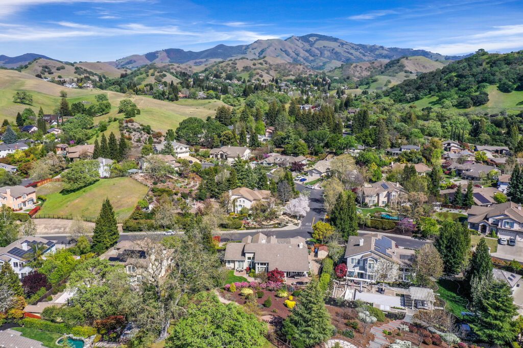 Mount Diablo View from Alamo Ca - The Kehrig Real Estate Team